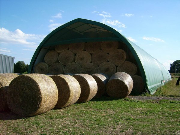 Lagerhalle für Strohballen Lagerhalle für Strohballen