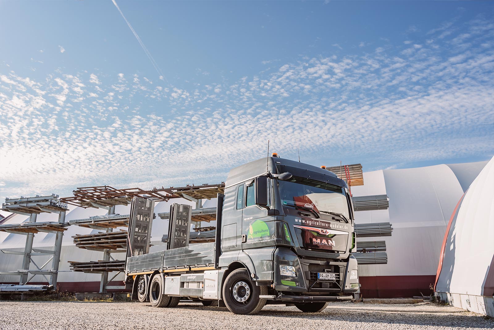 Neuer LKW im Fuhrpark von agricultura modular Neuer LKW im Fuhrpark von agricultura modular